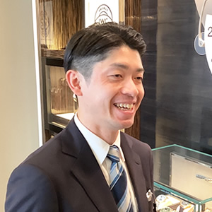 IWC 名古屋ブティックスタッフ