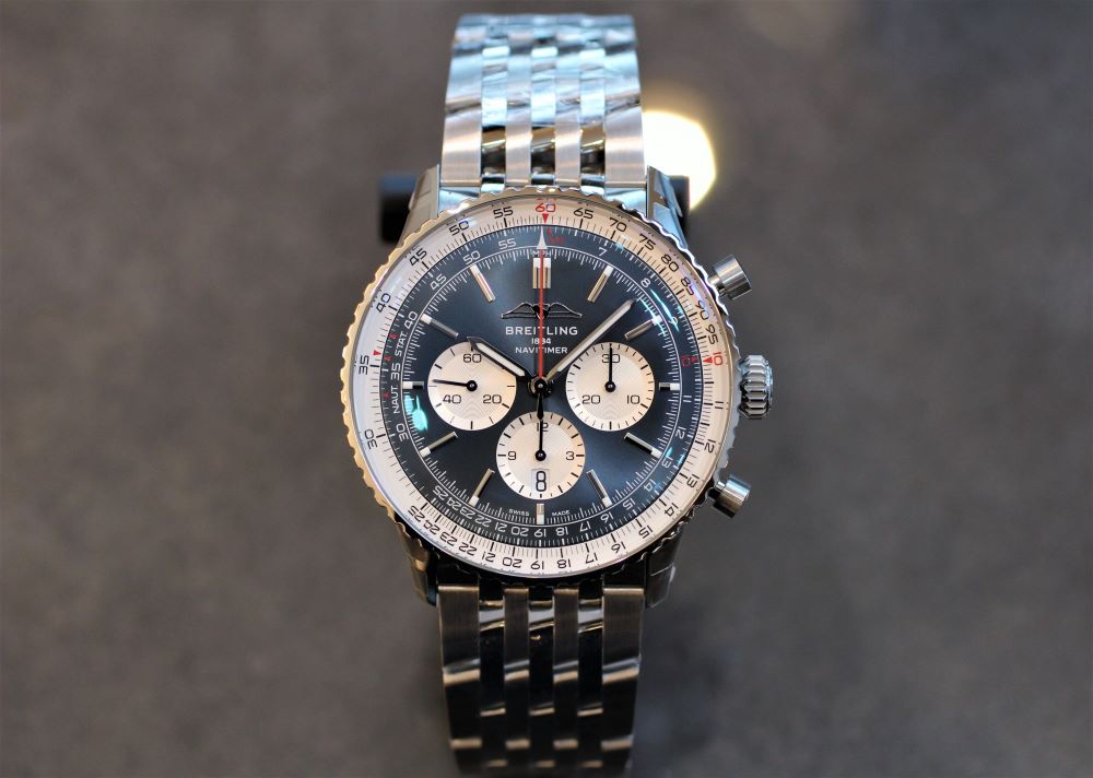 breitling_ブライトリング_navitimer_ナビタイマー_B01_chronograph_クロノグラフ_46_AB0137211C1A1_ 