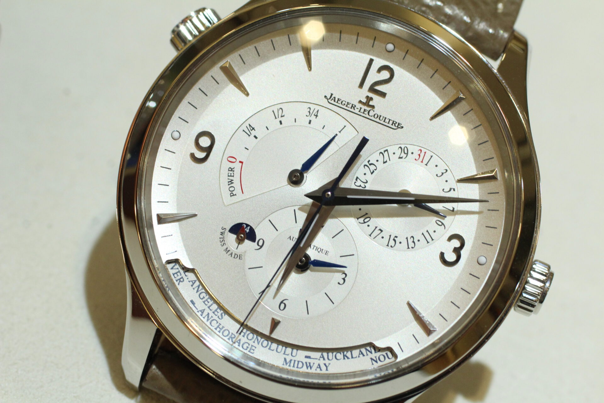 最安挑戦！ ♢即購入OK♢ ❁ᴗ͈ˬᴗ͈ ◞新品 NORTHクロノ腕時計 日付表示ホワイト白