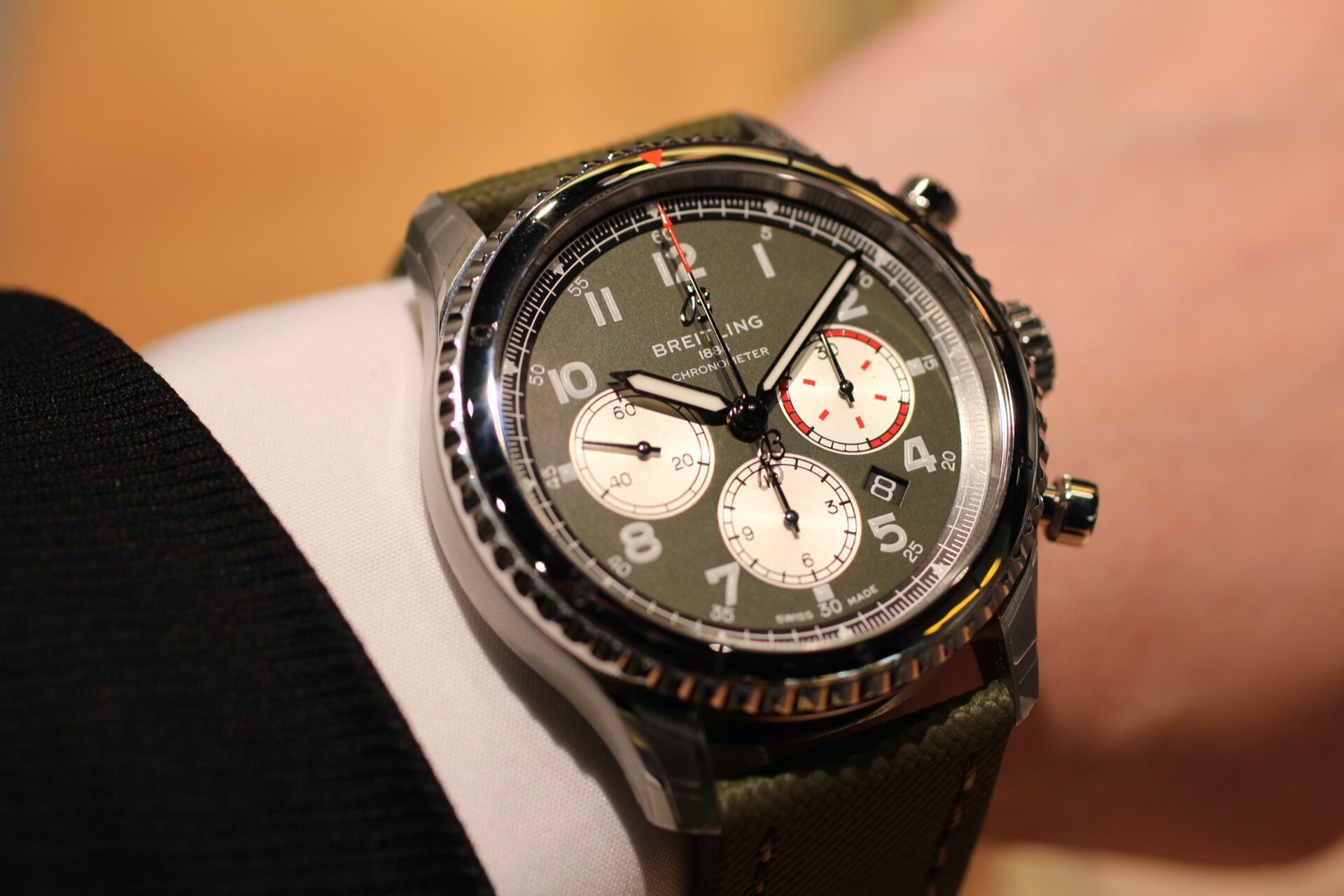 ブライトリング BREITLING AB0119 アビエーター8 B01 クロノ