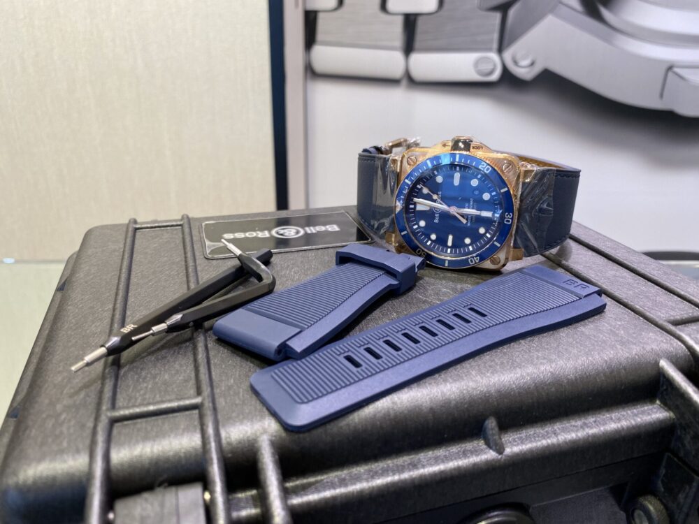 Bell&Ross_ベル＆ロス_BR 03-92 DIVER BLUE BRONZE_BR0392-D-LU-BR/SCA