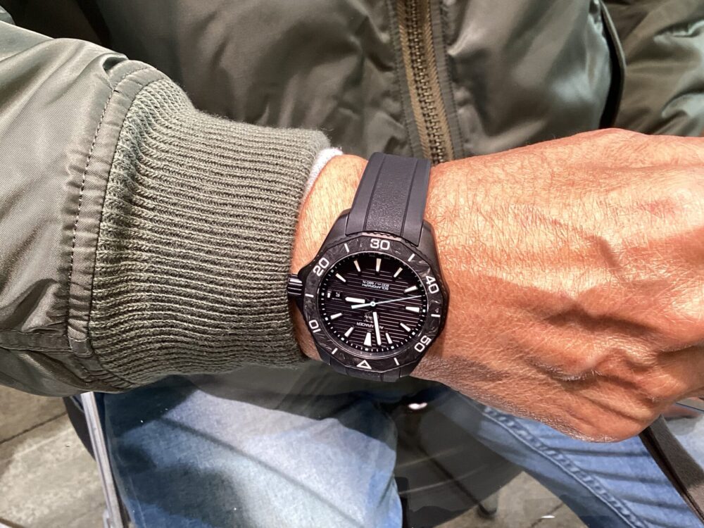 タグホイヤー TAG Heuer アクアレーサー プロフェッショナル200 腕時