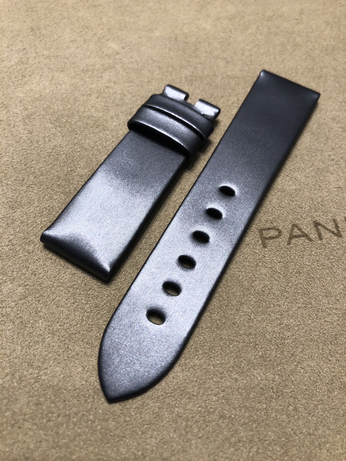 PANERAI_パネライ_strap_サテンアンスラサイト