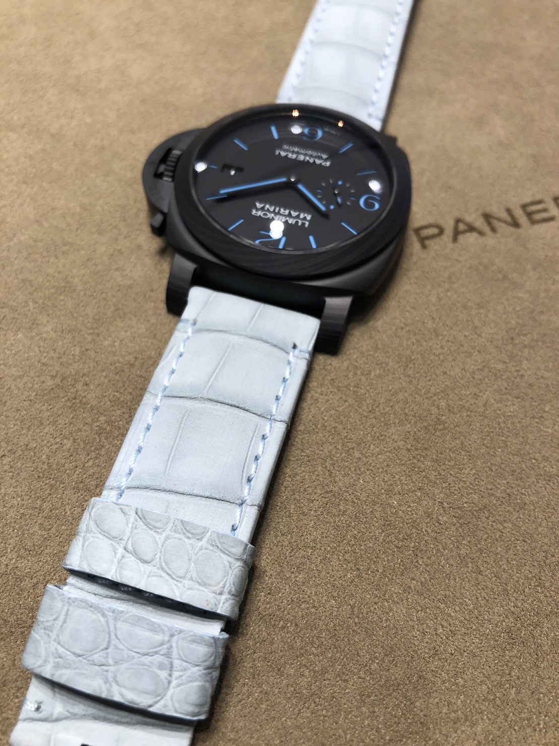 PAM01661 ルミノール マリーナ カーボテック™ - 44mm_PANERAI_パネライ