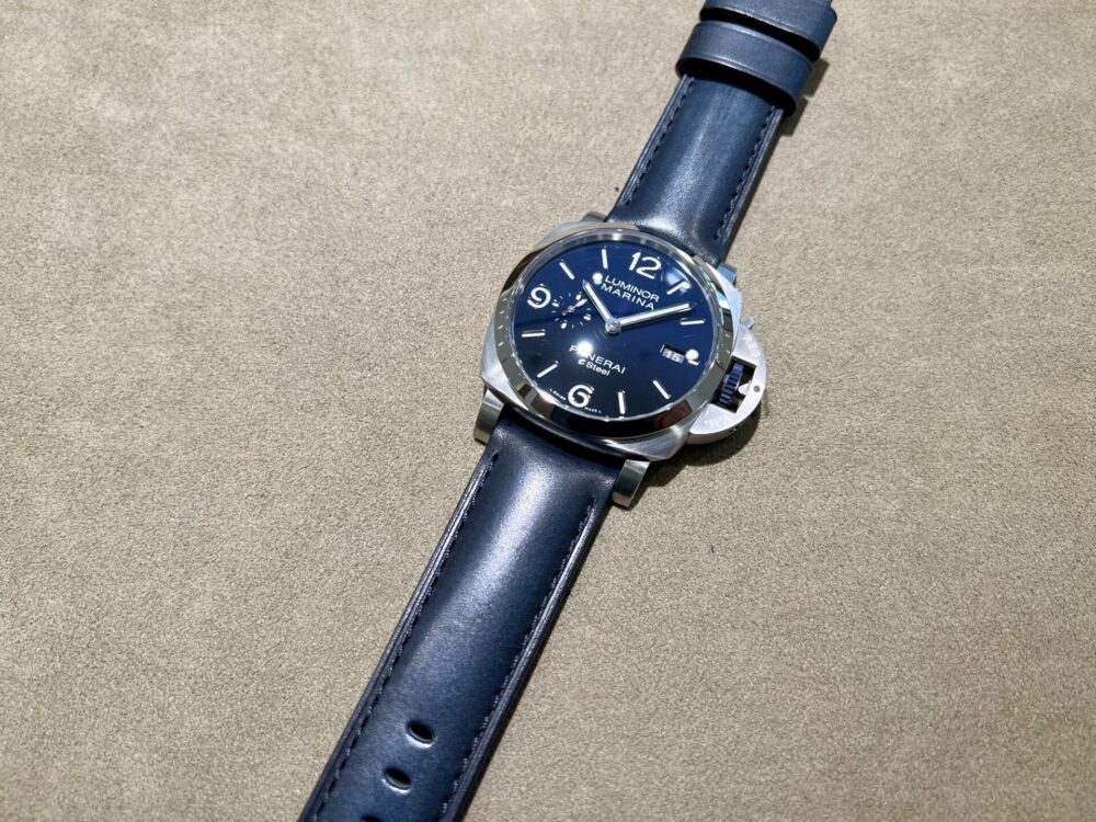 PAM01157 ルミノール マリーナ ESteel™ ブル プロフォンド_PANERAI_パネライ PANERAI_パネライ_strap_カーフダークブルー_パティーナ