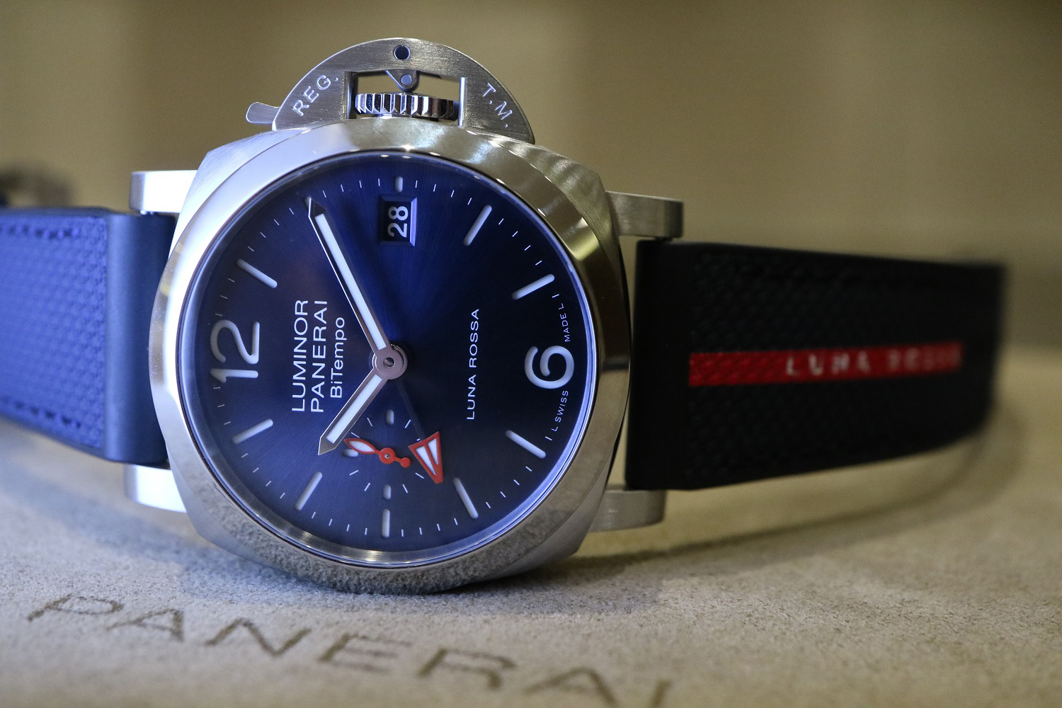 PANERAI_パネライ_PAM01404_LUMINOR_ルミノール_クアランタ_LUNAROSSA_ルナロッサ_GMT_ビテンポ_BiTempo