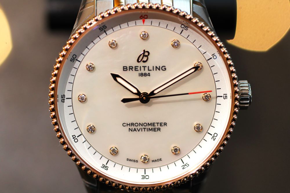 breitling_ブライトリング_navitimer_ナビタイマー_32_U77320E61A1U1_