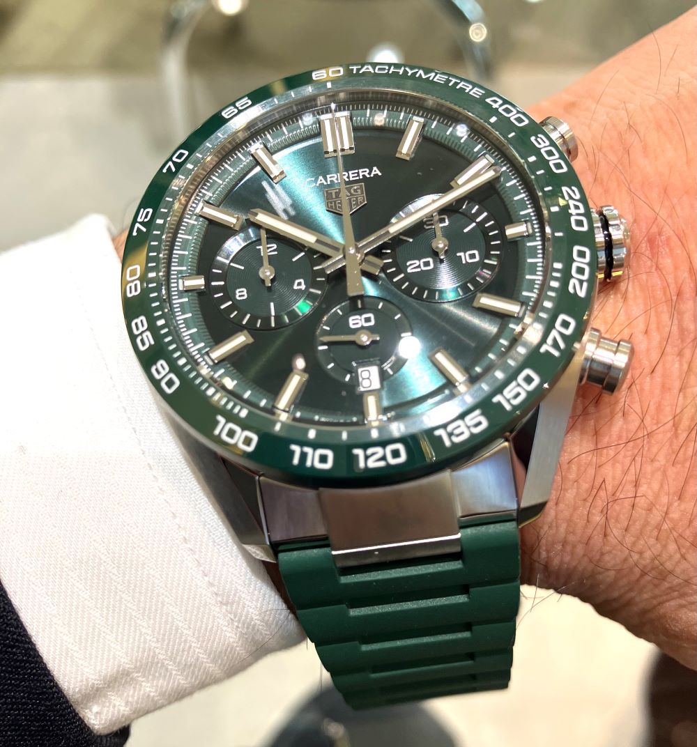 タグホイヤー_TAGHEUER_CBN2A1N.FT6238_カレラクロノグラフ