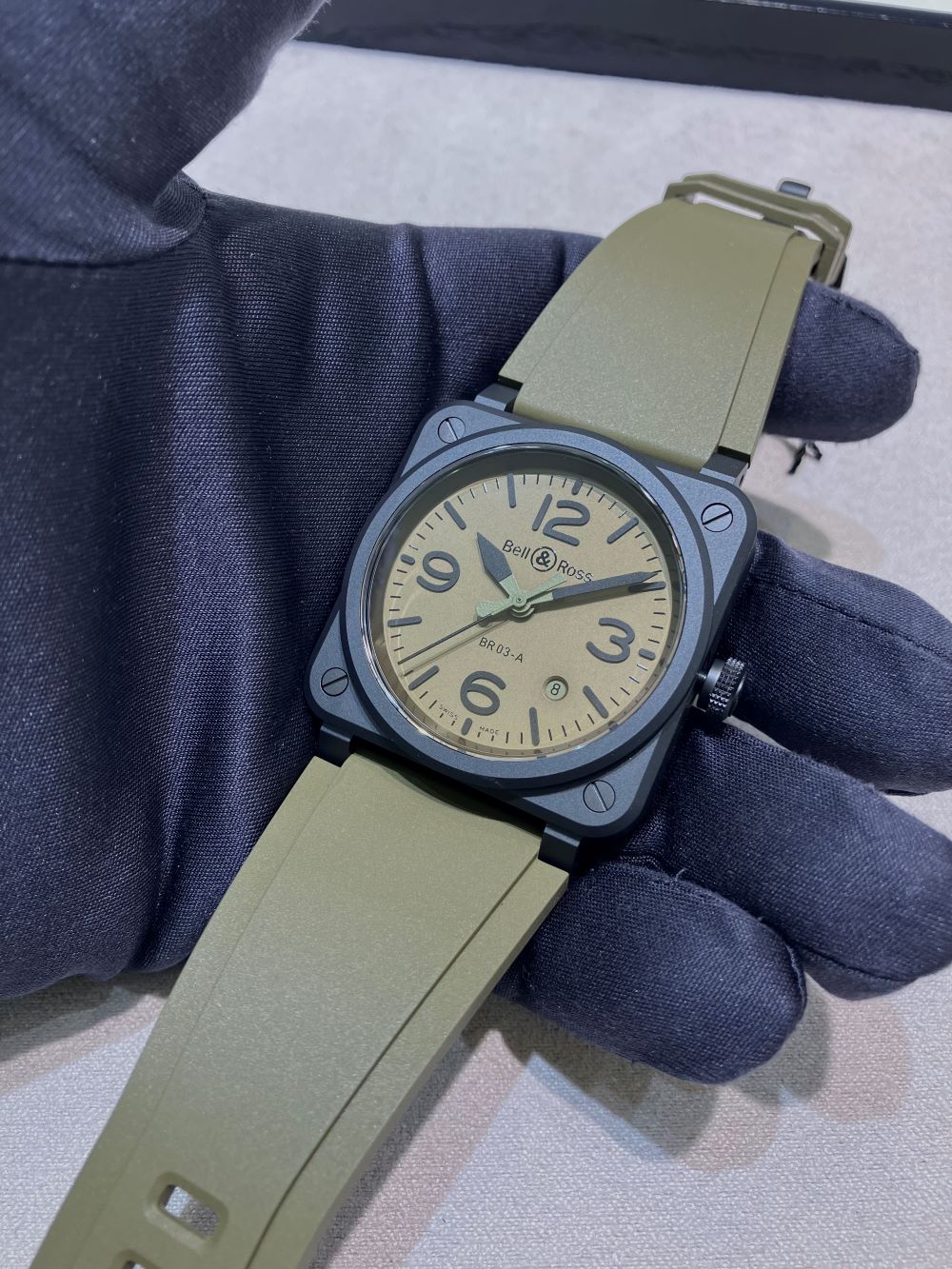 Bell＆Ross_ベル＆ロス_BR 03 MILITARY CERAMIC_BR03A-MIL-CE/SRB