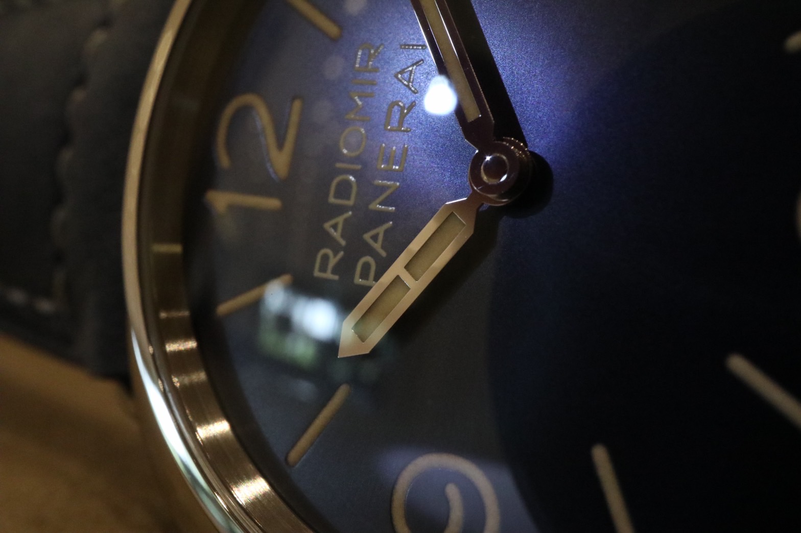 パネライ_PANERAI_ラジオミール_オフィチーネ_PAM01384_PAM01383