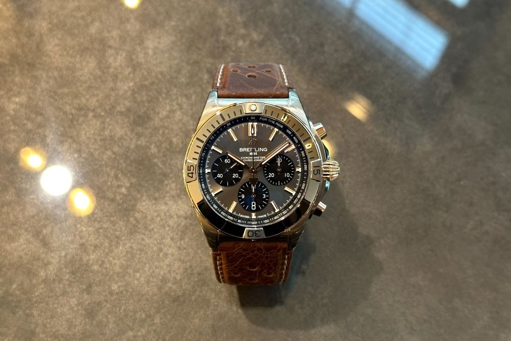 breitling_ブライトリング_chronomat_クロノマット_B01_42_triumph_トライアンフ_TB0134101M1X1_