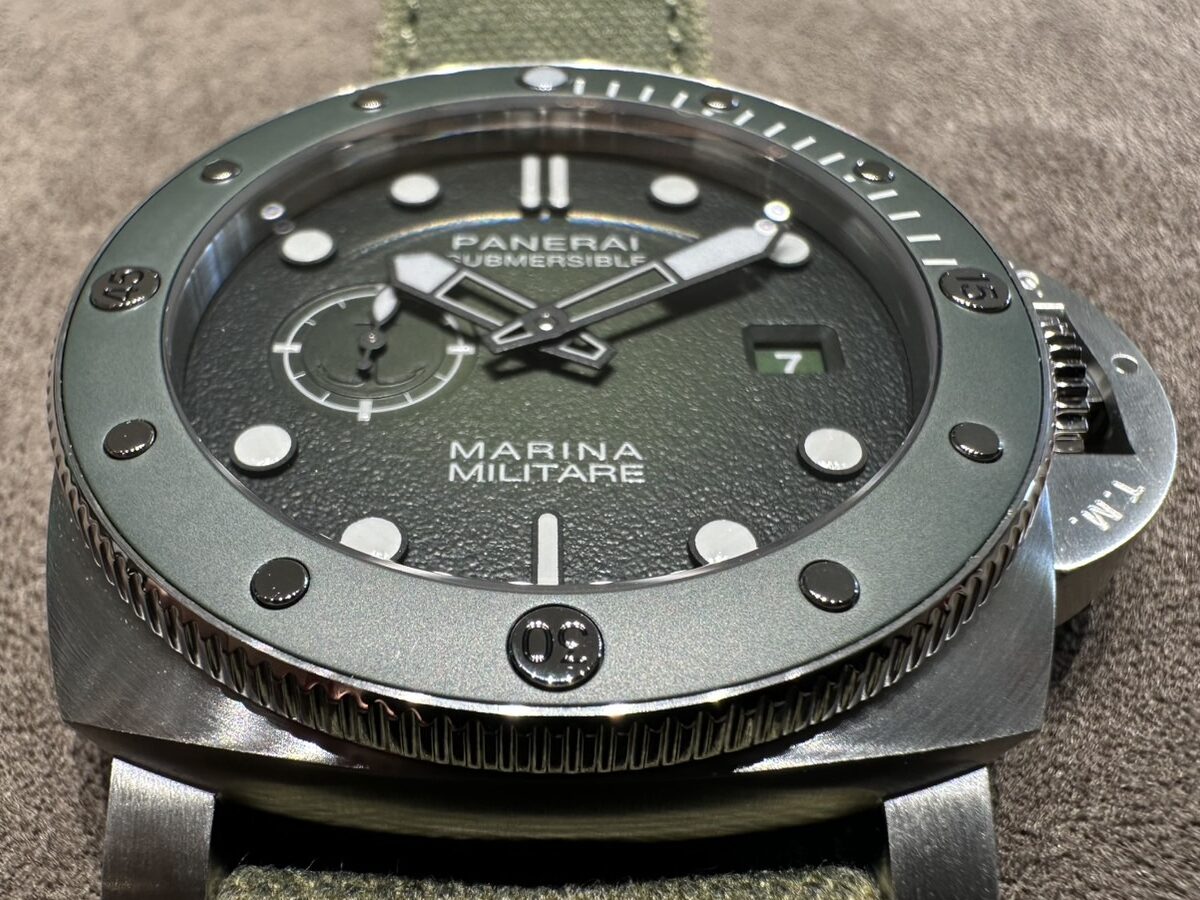 panerai_pam01697_サブマーシブル_マリーナミリターレ-44mm_2025年新作