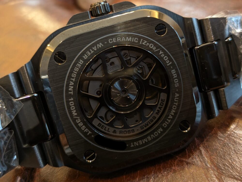 ベル＆ロス_BR 05 BLACK CERAMIC_BR05A-BL-CE/SCE