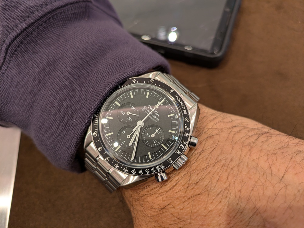 オメガ_スピードマスター ムーンウォッチ プロフェッショナル 42mm_310.30.42.50.01.002