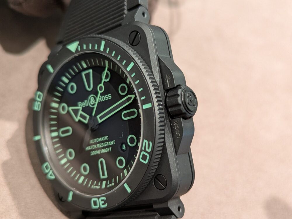 ベル&ロス_BR-03 Diver Lum Outline_BR03A-D-OL-CE/SRB