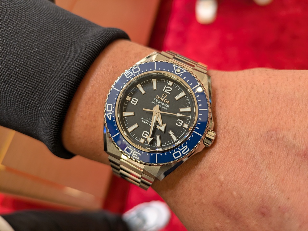 オメガ_シーマスター プラネットオーシャン 600M_217.30.42.21.01.002