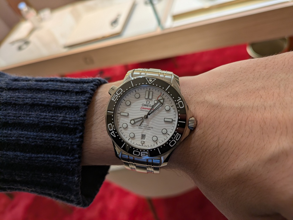 オメガ_ダイバー 300M マスタークロノメーター 42mm_210.30.42.20.04.001