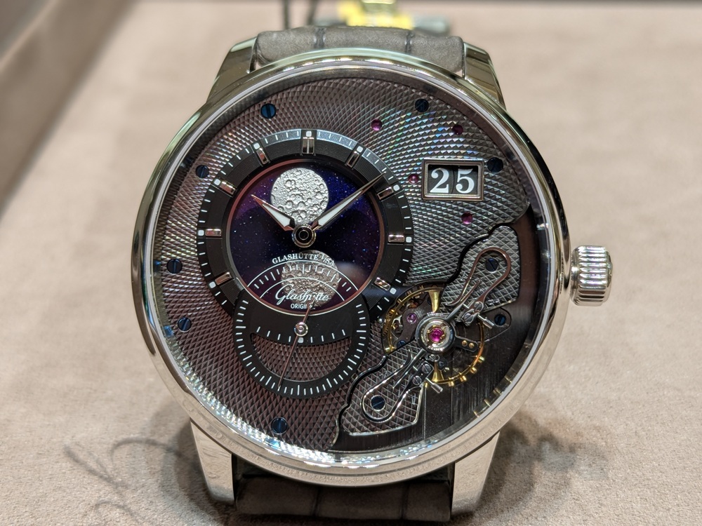 グラスヒュッテオリジナル_パノルナ・インバース_W19104010362