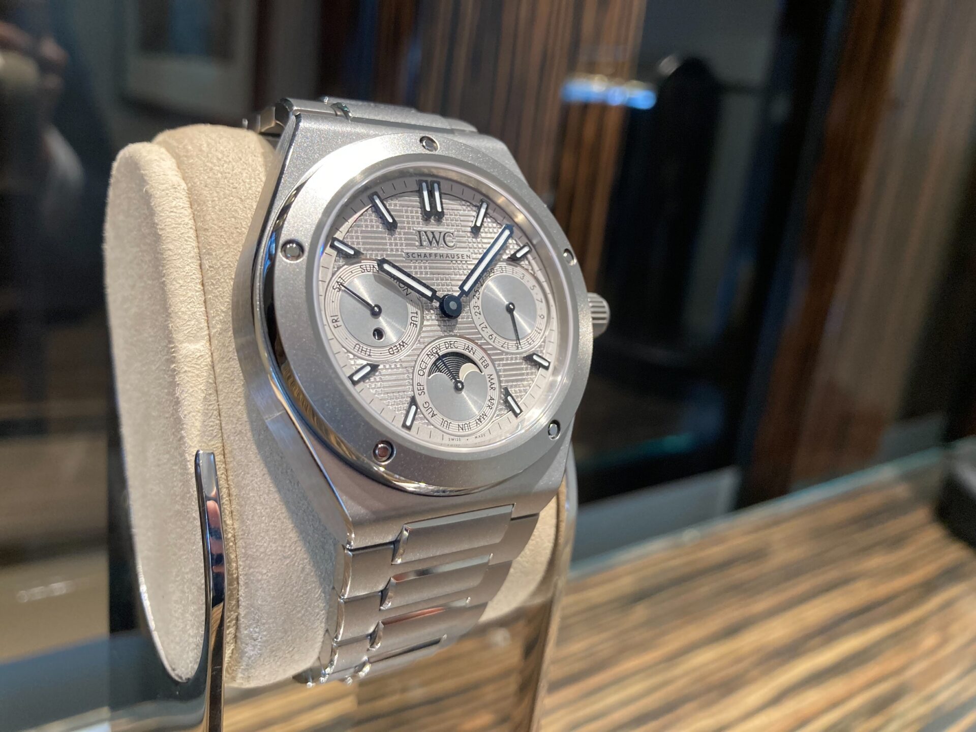 IWC_インヂュニア・パーペチュアル・カレンダー 41_IW344904