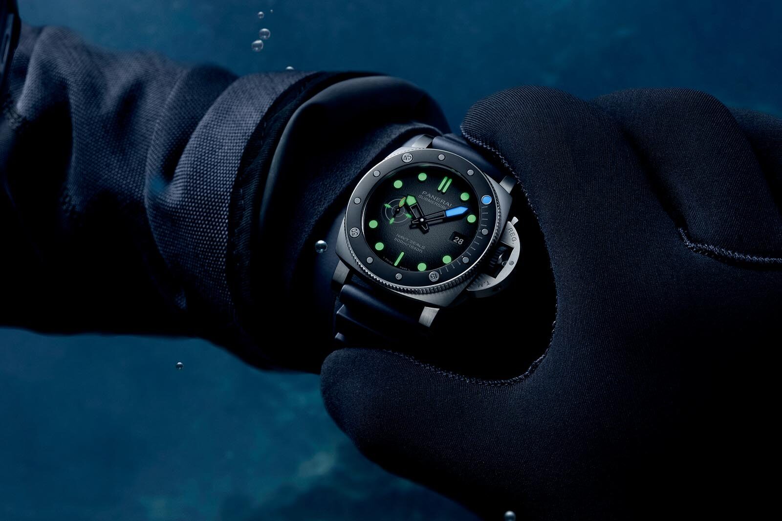 panerai_PAM01738_2026new_submersible_Navy SEALs