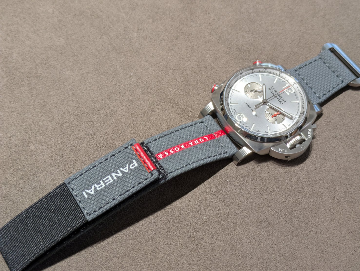panerai_PAM01768_ルナロッサクロノ_2026new