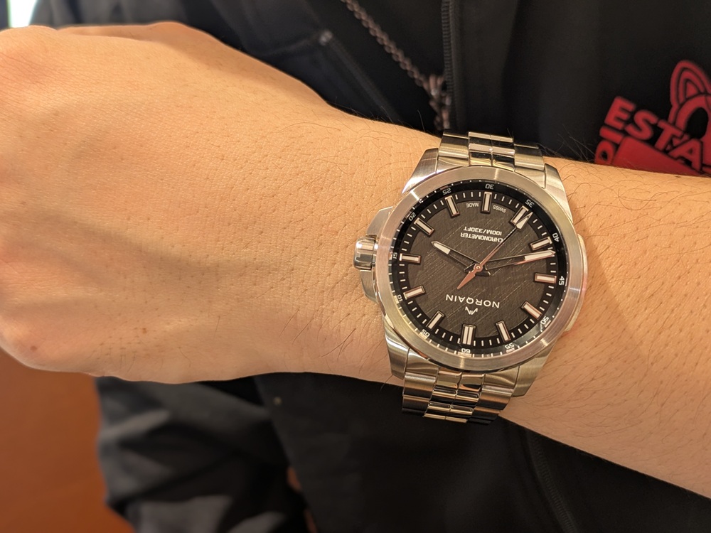 ノルケイン_インディペンデンス 42mm JP ブラックスクラッチ_N3000.08S03.B01.S01